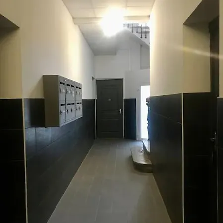 Apartament Le Cosy Denim - Centre 2 Personnes Nîmes